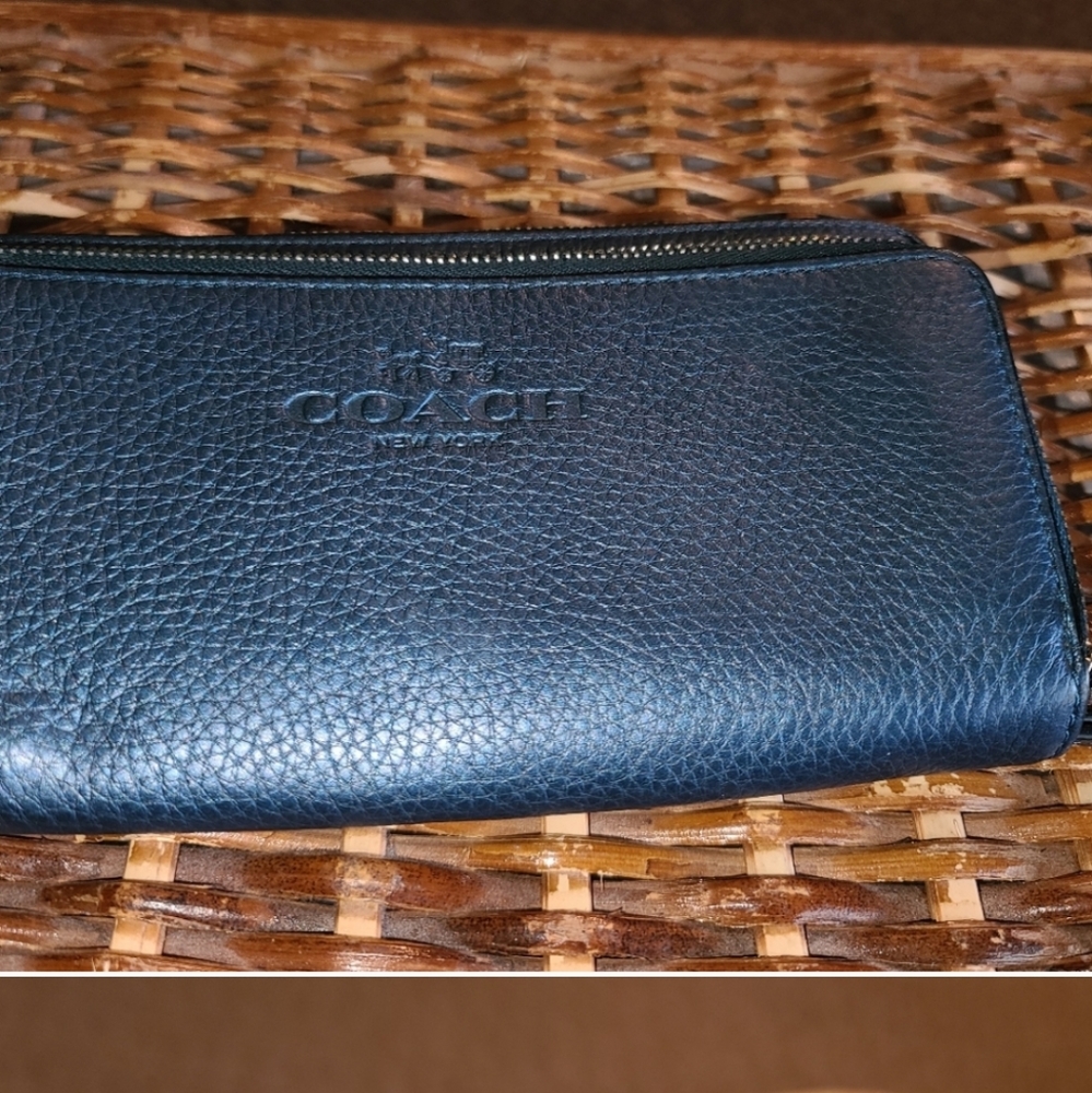 Coach wallet